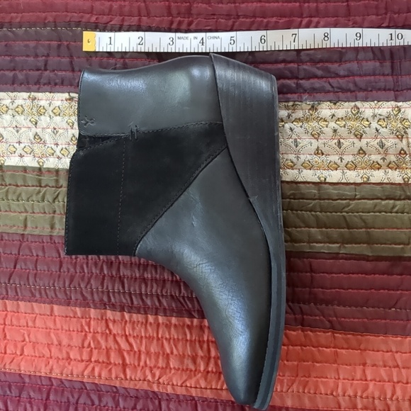 EMU* Australia 'Carlisle' suede/leather slip on wedge heel easy wear ankle boot - Picture 7 of 13